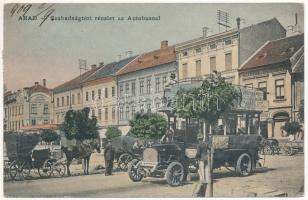 1909 Arad, Szabadság tér, autóbusz üzletek reklámjaival, szappan és gyertyagyár, Rozsnyay gyógyszertár. Ifj. Klein Mór kiadása / square, autobus with shop advertisements, soap and candle factory, pharmacy (EK)