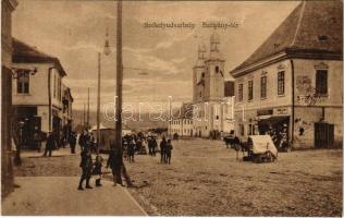 Székelyudvarhely, Odorheiu Secuiesc; Batthyány tér, templom, üzletek, piac. Becsek D. Fia kiadása / square, church, shops, market