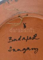 Népi figurális tányér, Pillangó Falatozó felirattal, színes mázakkal festett kerámia, hibátlan, d: 2...