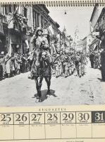 1941 Honvéd naptár heti bontásban, sok katonai képpel, fotóval illusztrált, Horthy lovas portréval, ...