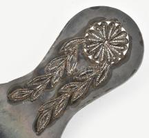 Régi filigrán fali kaspó, jelzés nélkül, kopott, kis sérülésekkel, m: 20 cm