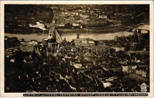 1929 Dresden, Luftbild. Junkers-Verkehrs-Grossflugzeug im Fluge über Dresden / aerial view, Junkers aircraft flying over Dresden