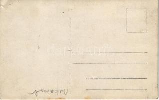 Bucharest, Bukarest, Bucuresti, Bucuresci; Ankunft am Bahnhof / arriving at the railway station duri...