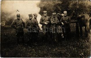 1928 Swiss military, group of soldiers. photo + Kaserne Bülach Militärpost (kopott sarkak / worn corners)