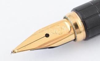 Ferrari exkluzív töltőtoll, eredeti díszdobozban