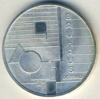 Németország 2004A 10€ Ag "Bauhaus Dessau" T:BU