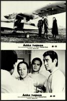 cca 1976 ,,Ádáz hajsza című japán film jelenetei és szereplői, 6 db vintage produkciós filmfotó, ezüst zselatinos fotópapíron, a használatból eredő - esetleges - kisebb hibákkal, 18x24 cm