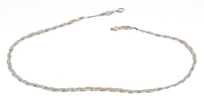 Ezüst(Ag) hátromszálas fonott nyaklánc, jelzett, h: 45 cm, nettó: 7,4 g