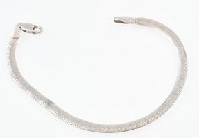 Ezüst(Ag) mintás kígyó karkötő, jelzett, h: 19,5 cm, nettó: 4,5 g