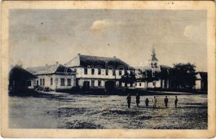 1939 Rimaszécs, Rimavska Sec, Siac; Hlavna ul. s ref. kostolom / Fő utca részlet a református templommal. Fogyasztási Szövetkezet kiadása / main street, Calvinist church (fl)