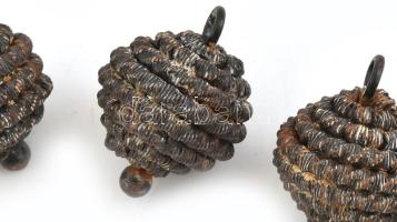 4 db régi ezüst (Ag) pitykegomb, br.: 44,8 g, d: 22 mm