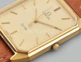 Omega De Ville kvarc karóra, bőr szíjjal, elem nélkül, 24x30 mm. Műanyag tokban