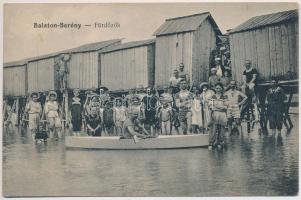 1913 Balatonberény, Fürdőzők, strand, kabinok. Neumark Adolf kiadása (fl)