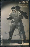 1950 Jean Stock francia boxbajnok autográf aláírása és dedikácója saját magát ábrázoló fotón, sarkaiban törésekkel/ French box champion autograph dedication
