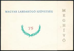 1976 meghívó a Magyar labdarúgó Szövetség fennállásának 75. évfordulója alkalmából rendezett jubileumi ünnepségre, hátoldalán egyéb tollas feljegyzésekkel 10,5x15 cm
