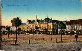 1917 Szatmárnémeti, Szatmár, Satu Mare; Deák tér, üzletek, piac. Vasúti levelezőlapárusítás / square, shops, market (EK)