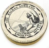 Cca. 1930 The Balkan Sobraine, Smoking Mixture, England, London dohány tartó fém doboz, kopásokkal, d: 10,5 cm