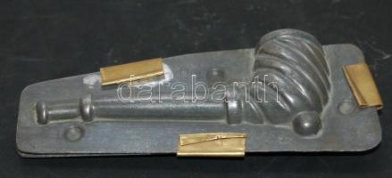 Régi csokoládé-öntőforma / Chocholade-shape