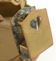 Régi szivarvágó madár formájú, gyufa tartóval. Réz. XIX. sz. 25 cm. Egy csavar hiánnyal