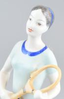 Hollóházi teniszező lány, kézzel festett porcelán, jelzett, korának megfelelő kopásokkal, m: 20 cm