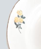 Ungvár virágmintás sültes tál, kézzel festett porcelán, 19, sz. második fele, korának megfelelő kopá...