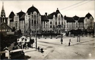 Pécs, MÁV Üzletvezetőségi palota, Pannonia sörfőző rt., Bánfai Béla reklám, cukorka és csemege üzlet