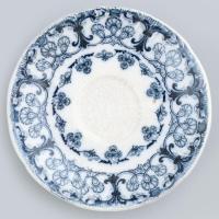 1 db fajansz csésze + 5 db alj, máz alatti kék mintával. Jelzett, Brown-Westhead, Moore & Co. (B...