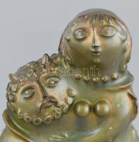 Zsolnay Török János terv: Ördög és lánya. Eozin mázas porcelánfajansz. Jelzett. 1960-70 körül. A lán...