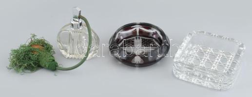 3 db üvegtárgy: art deco parfümös üveg, m: 12,5 cm + öntött üveg és bordó kristály hamutál, néhány apró csorbával, 13x13 cm, d: 13 cm