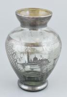 Ezüstfüsttel díszített üveg váza, kopásokkal, m: 10 cm