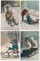 4 db régi téli sport motívum képeslap: szánkózók / 4 pre-1945 winter sport motive postcards: sledding