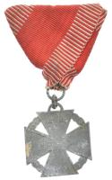 1916. Károly-csapatkereszt Zn kitüntetés eredeti mellszalagon T:2- oxidáció Hungary 1916. Charles Troop Cross Zn decoration with original ribbon C:VF oxidation NMK 295.