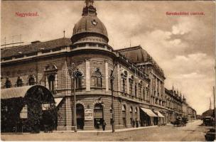 1906 Nagyvárad, Oradea; Kereskedelmi csarnok, Kurtág Dezső Lloyd kávéháza, üzletek. Vidor Manó kiadása / trade hall, café, shops (fa)