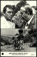 cca 1965 ,,Becsületbeli ügy" című olasz film jelenetei és szereplői, 13 db produkciós filmfotó,...