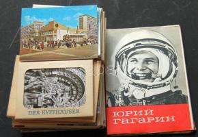 200 db modern képeslap