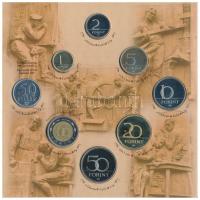 1999. 50f-100Ft (8xklf) forgalmi sor dísztokban, belső tok ragasztása kissé elengedett T:PP kis pati...