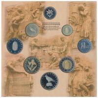 1999. 50f-100Ft (8xklf) forgalmi sor dísztokban, belső tok ragasztása kissé elengedett T:PP kis pati...