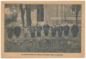 1928 Budapest XVIII. Pestszentlőrinc, Pusztaszentlőrinc, Szentlőrinc; A Szent József és Szent Lőrinc otthon árvái adománygyűjtő lapja, az árvák egyik csoportja (EK)