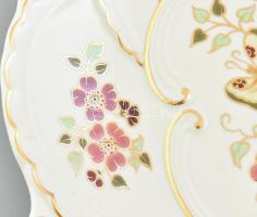Zsolnay virágmintás porcelán fali dísztál. Kézzel festett, jelzett, sorszámozott, hibátlan, d: 30 cm