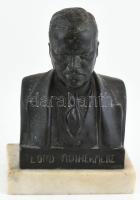 Kisfaludi Stróbl Zsigmond (1884-1975): Lord Rothermere 1928, bronz, jelzett, márvány talapzaton, patina, m: 15 cm