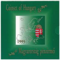 1995. 10f-100Ft (10xklf) Magyarország pénzérméi forgalmi sor dísztokban, + 200Ft Ag Deák. A tokon a ragasztás részben elengedett. T:BU patina Adamo FO28.