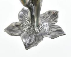 Jelzés nélkül: Szecessziós női figura. Ezüstözött ón, kicsit ferde, kis kopásokkal m:20 cm