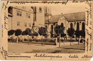 1903 Lőcse, Levoca; Leutschauer Zierbrunnen / Lőcsei díszkút. Latzin János kiadása / fountain (EM)