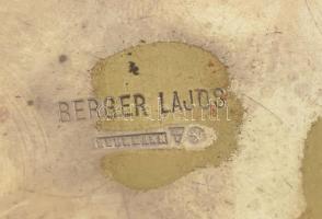 Hermann Berger Lajos jelzett ezüstözött alpakka pohártartó, kopásokkal, m: 8 cm