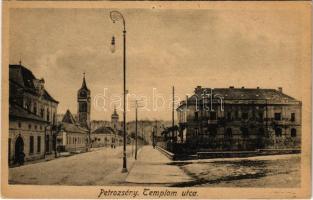 Petrozsény, Petrosani; Templom utca. Hammer Ábrahám kiadása / street, church
