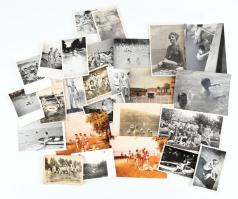 Strand, fürdőzés témájú felvételek, 26 db régi és modern fotó, vegyes méretben és állapotban