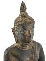 Jelzés nélkül: Buddha. Öntött, patinázott bronz, korának megfelelő állapotban, m: 17 cm