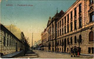 1917 Arad, Ferdinánd utca. Vasúti levelezőlapárusítás 2019. 1917. / street (EK)