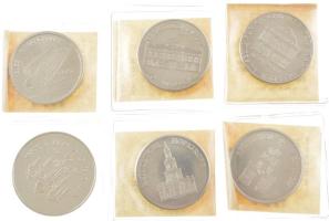 NDK cca 1985 6 db klf CU-NI városi emlékérem: Leipzig - Neues Gewandhaus, Dresden - Kronentor, Dresden - Museum der Geschichte, Kirche zu Rerik, Dresden - Vehkerhrsmuseum, 34-39 mm Tokban T: 1, 1- / PRG ca 1985 6 diff. CU-NI city commemorative coins
