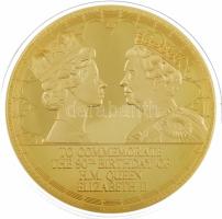 Nagy-Britannia DN To commemorate the 90th birthday of H.M. Queen Elizabeth II aranyozott Cu emlékérem kapszulában (100mm) T:PP Great Britain ND To commemorate the 90th birthday of H.M. Queen Elizabeth II gold plated Cu commemorative medallion in capsule (100mm) C:PP